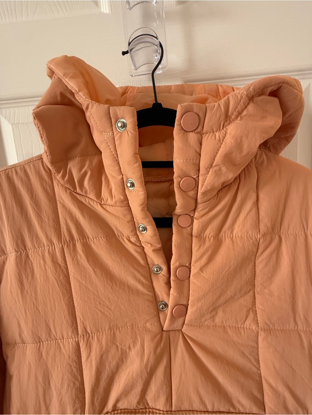 Women's Quilted Hooded Pullover Puffer Jacket - Peach - Picture 4 of 7